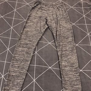 BRAND NEW! abercrombie kids leggings